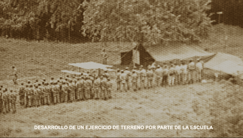 Formación de los Oficiales, Suboficiales y Soldados
