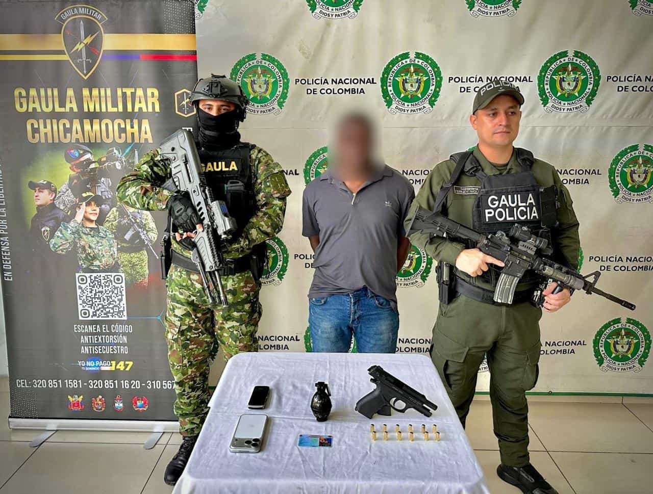 Gaula Militar captura en flagrancia a falso militar que extorsionaba a comerciantes en Santander