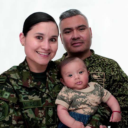 Sargento viceprimero Lina Marcela Ramírez Bahamón: una madre militar al servicio de Colombia