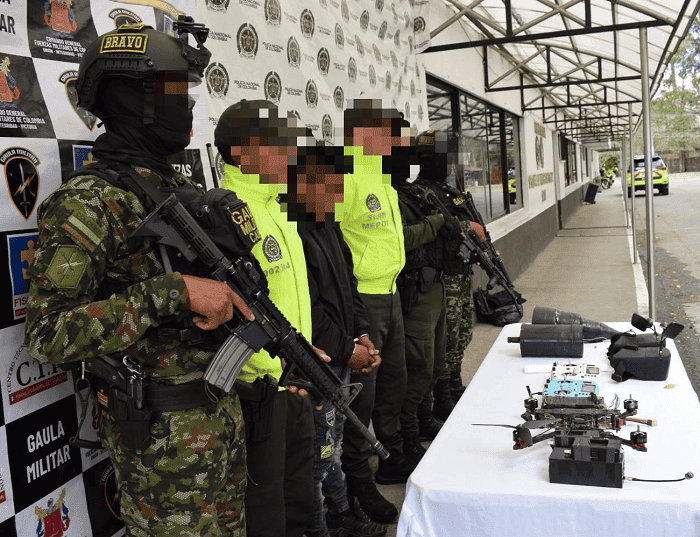 Alias Leo, the leader of militias working for alias Mordisco, was arrested along with an explosives expert responsible for drone attacks in Popayán