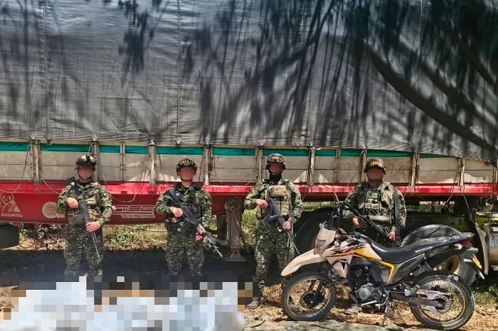 In Cauca, the Army foiled the theft of two vehicles on the Pan-American highway and neutralized three criminals